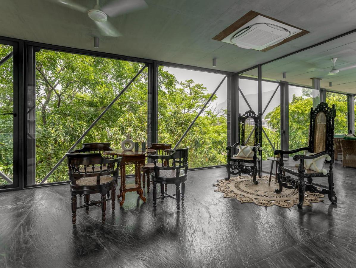 Lohonostays Maharajah House Karjat Exteriér fotografie